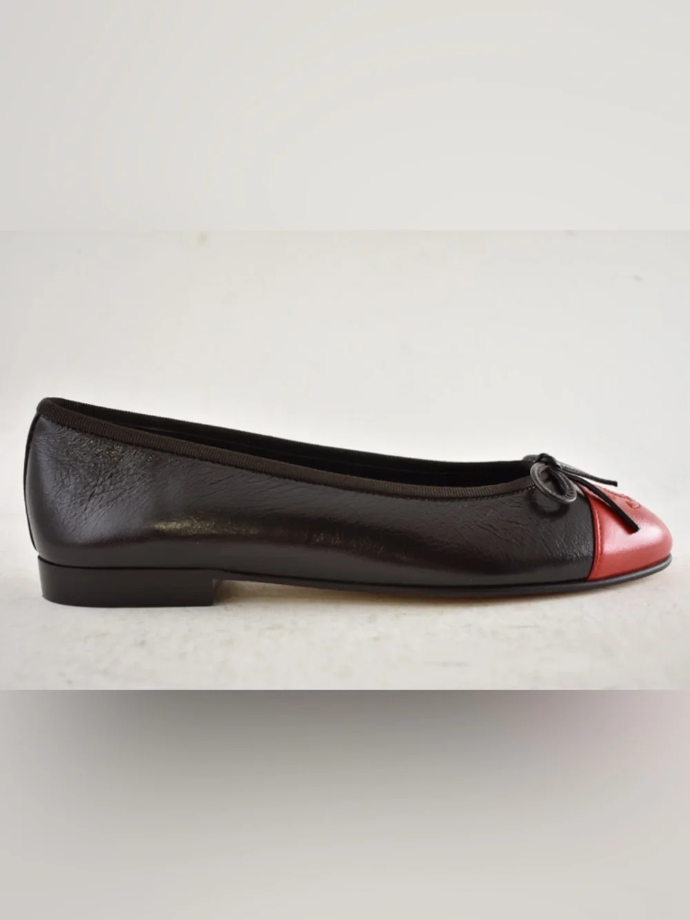 Chanel 26S Dark Brown Red Leather CC Logo Cap Classic Ballet Ballerina Flat 37 - Picture 2 of 16